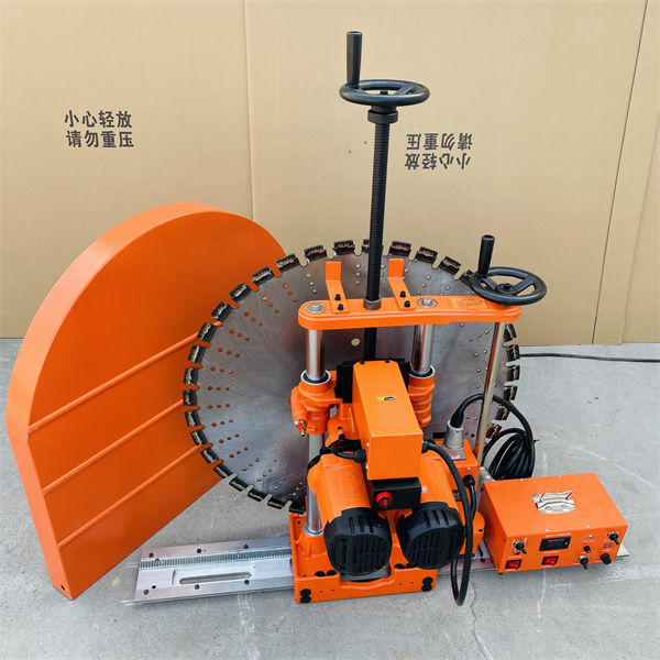 升級款雙（shuāng）電機全自動切牆機